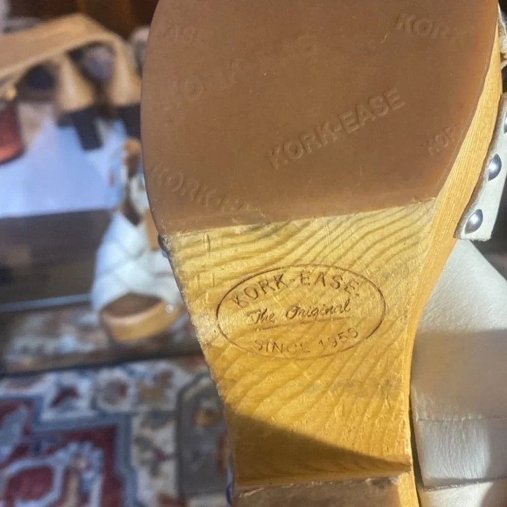Jaclyn Natural platform sandal by Kork-ease, super comfortable size9